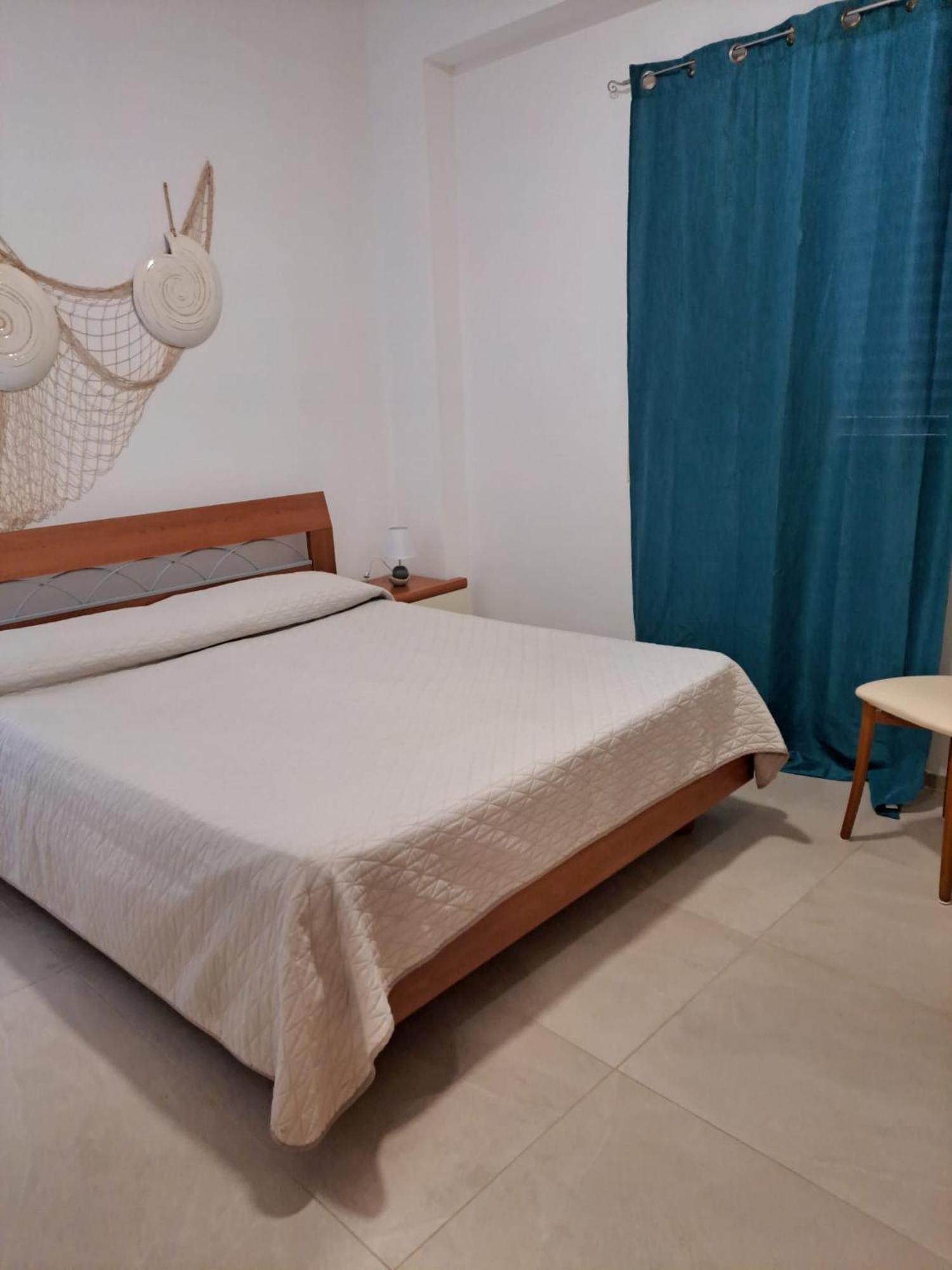 Casa Vacanze Il Giardino Dei Girasoli Marina di Ragusa Exterior foto