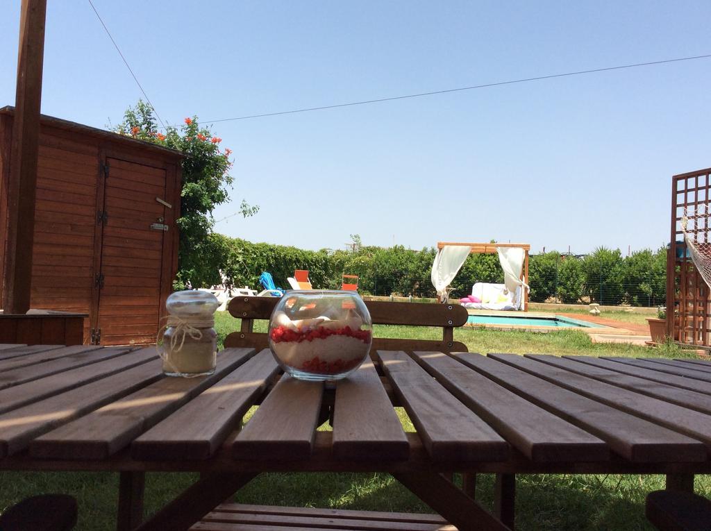 Casa Vacanze Il Giardino Dei Girasoli Marina di Ragusa Exterior foto